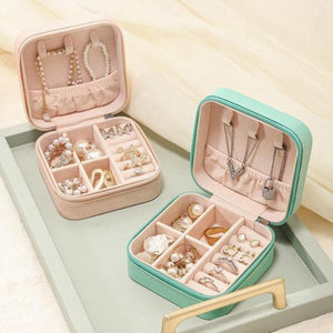 Stylish Modern Jewelry Box